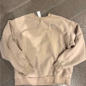 ALO Yoga women’s  Beige Crewneck Sweater